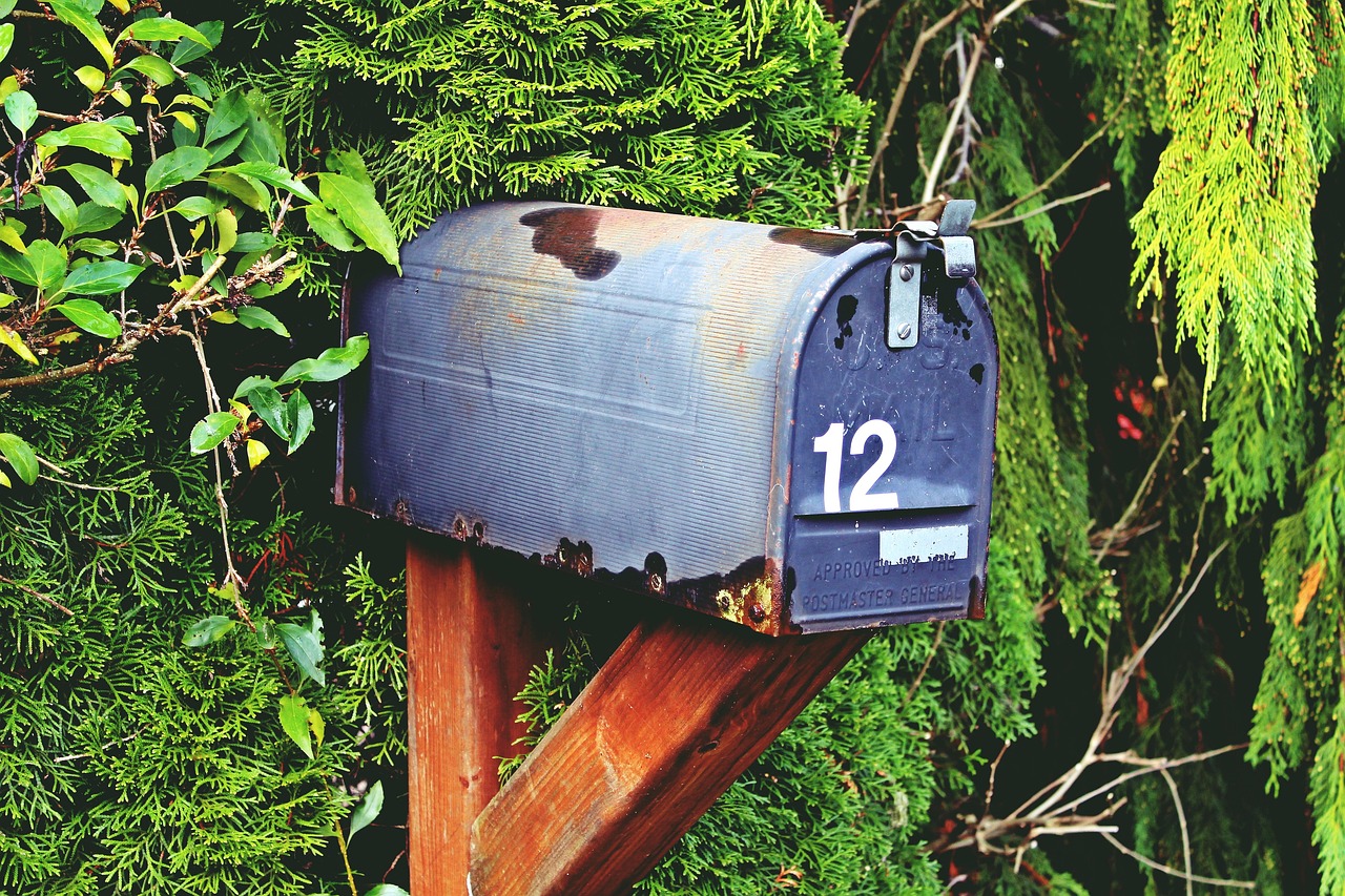 letter-box-1056324_1280